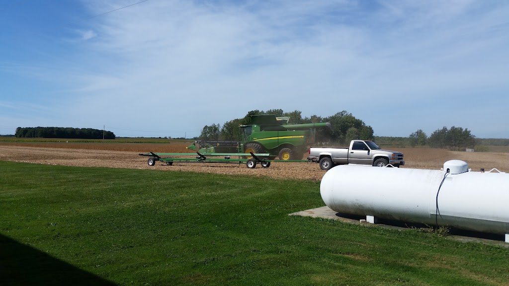 Donevelyn Farms Ltd. | 4053 Yorks Corners Rd, Metcalfe, ON K0A 2P0, Canada | Phone: (613) 227-7776