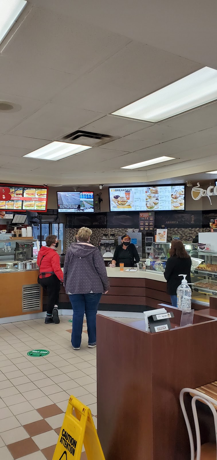 Country Style | 131 Tiffin St, Barrie, ON L4N 2N2, Canada | Phone: (705) 727-4936