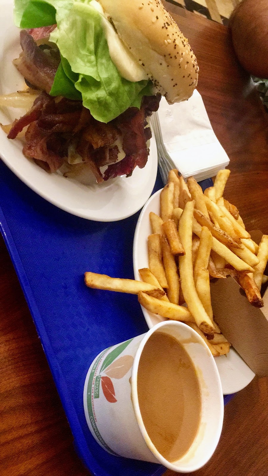 The Falls Deli | 6380 Fallsview Blvd, Niagara Falls, ON L2G 3W6, Canada | Phone: (888) 325-5788