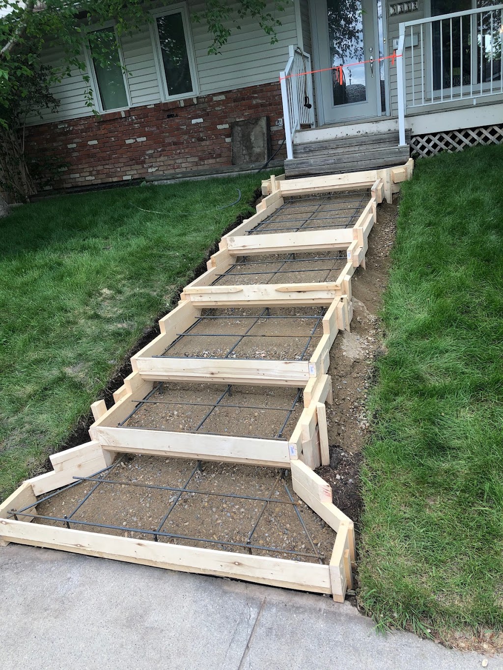 CURB APPEAL CONCRETE & BOBCAT SERVICES | Box 7, Longview, AB T0L 1H0, Canada | Phone: (403) 872-0109