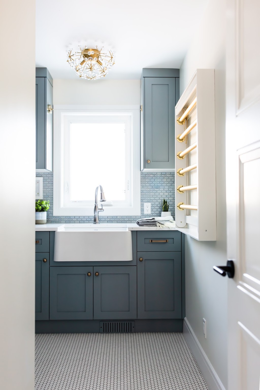 Flawless Interiors Inc. | 10804 72 Ave NW, Edmonton, AB T6E 1A3, Canada | Phone: (780) 440-4999