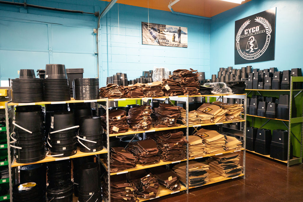 Indoor Farmer Ltd. | 10 Wyman Rd Unit 6, Waterloo, ON N2V 1K7, Canada | Phone: (519) 886-9200