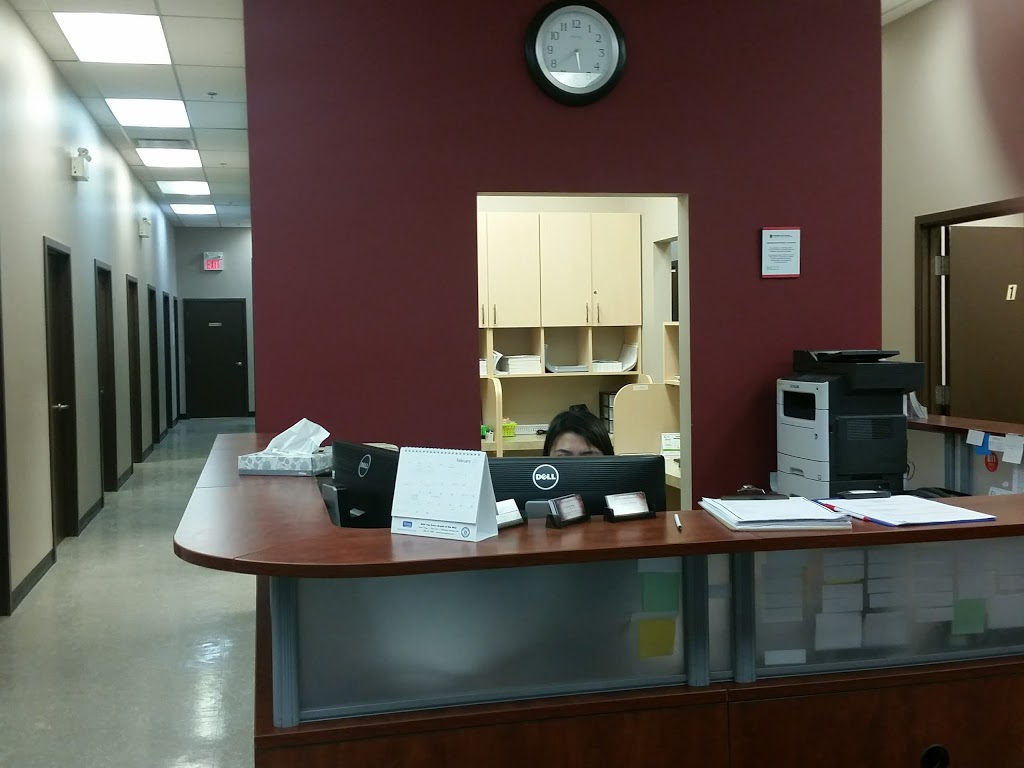 Northmount Medical Centre | 771 Northmount Dr NW, Calgary, AB T2L 0A1, Canada | Phone: (403) 289-1188