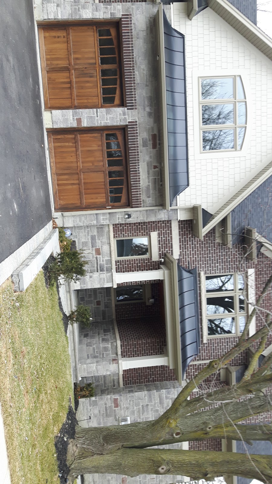 Woodeden Park | 1538 Woodeden Dr, Mississauga, ON L5H 2V3, Canada | Phone: (905) 615-4311