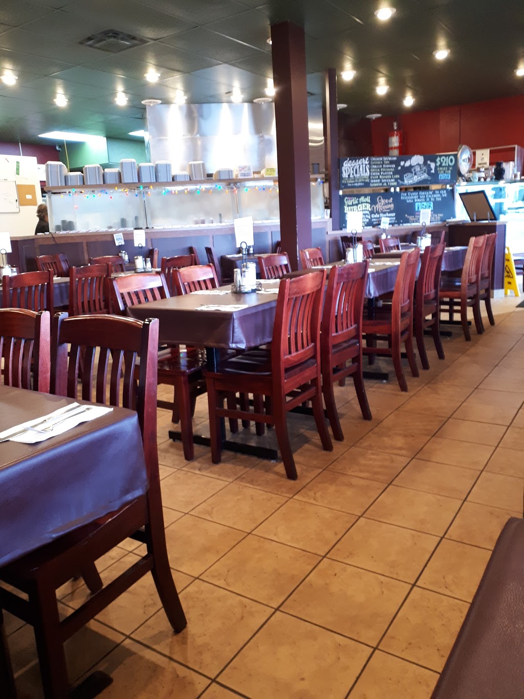 Brass Rail Restaurant | 978 Cole Harbour Rd, Dartmouth, NS B2V 1E7, Canada | Phone: (902) 435-6364
