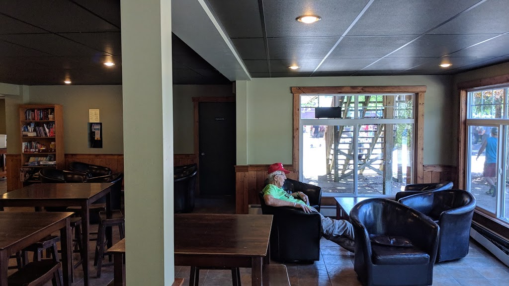 Stillbucks | 44005 Watt Rd, Lindell Beach, BC V2R 4X9, Canada | Phone: (604) 858-6845