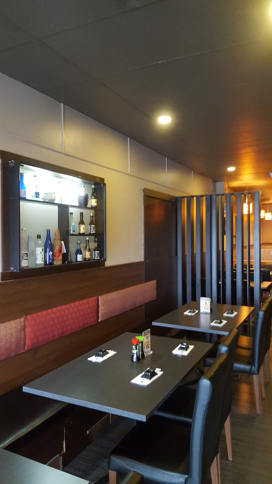 Azumi Sushi | 5516 Lawrence Ave E, Scarborough, ON M1C 3B2, Canada | Phone: (416) 284-3033