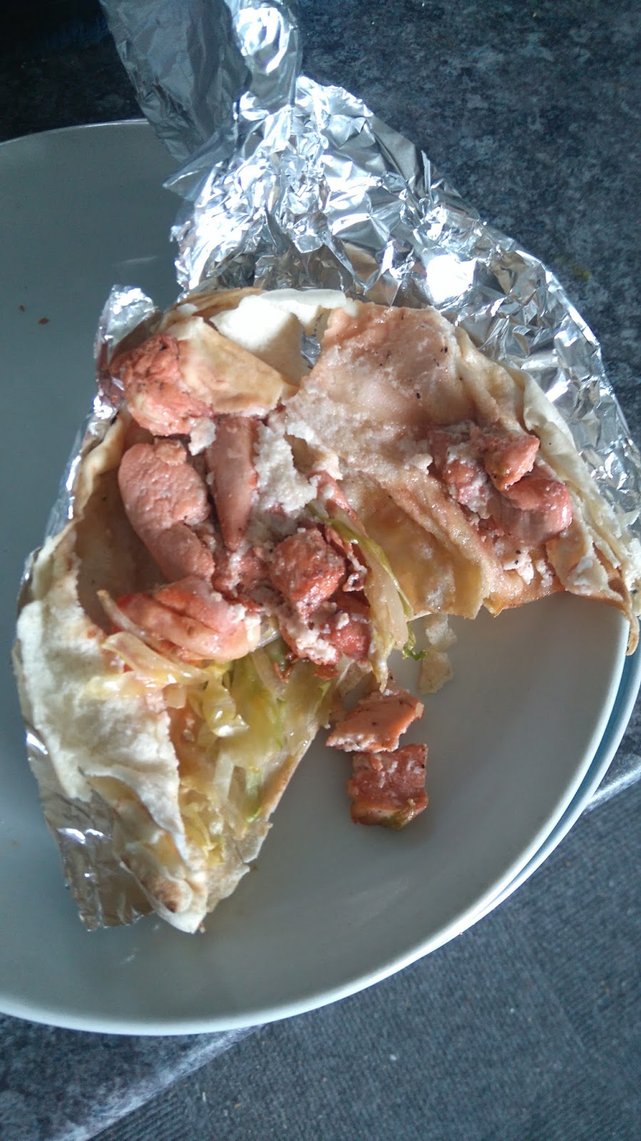 H&R Pizza and Wings | 197 Norice St, Nepean, ON K2G 2Y4, Canada | Phone: (613) 225-2221