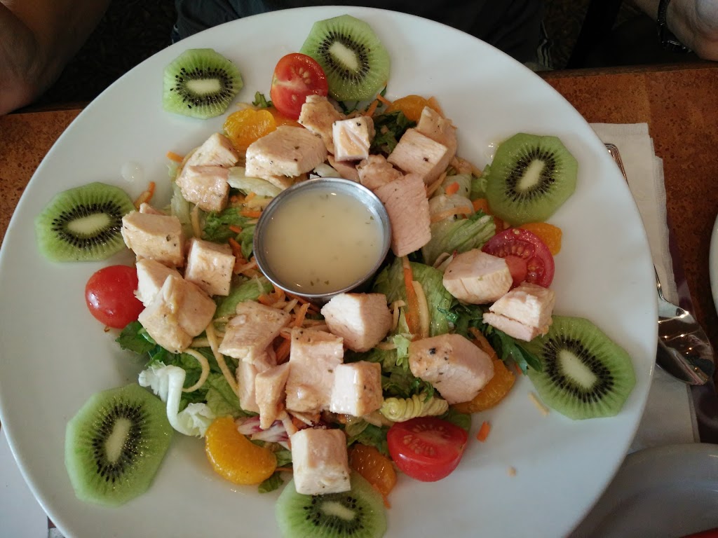 Restaurant Maman Fournier | 830 Boulevard Thibeau, Trois-Rivières, QC G8T 7A6, Canada | Phone: (819) 376-6664