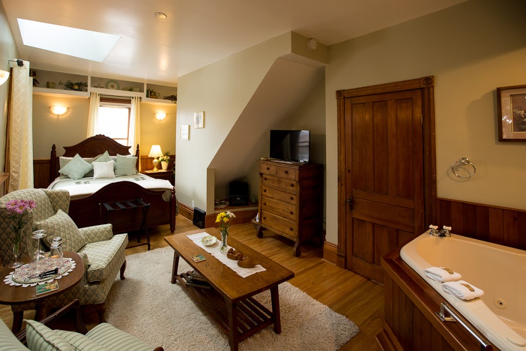 Hatfield House on Hibernia | 170 Hibernia St, Stratford, ON N5A 5V5, Canada | Phone: (519) 608-2699
