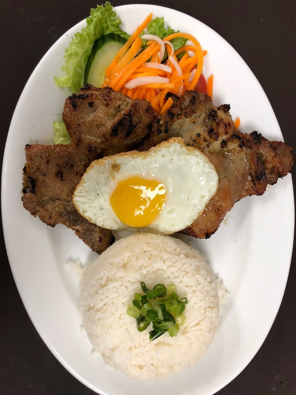 Pho Mi 99 | 4557 Hurontario St, Mississauga, ON L4Z 3M1, Canada | Phone: (905) 568-1889