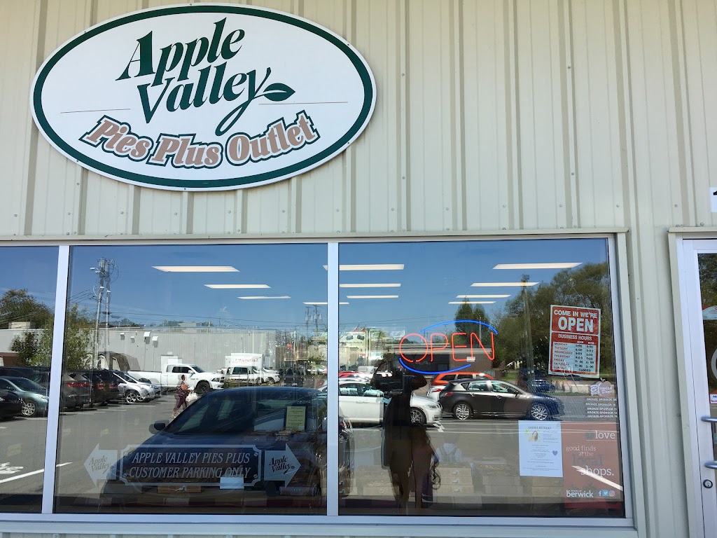 Apple Valley Pies Plus Outlet | 185 Commercial St, Berwick, NS B0P 1E0, Canada | Phone: (902) 538-5731