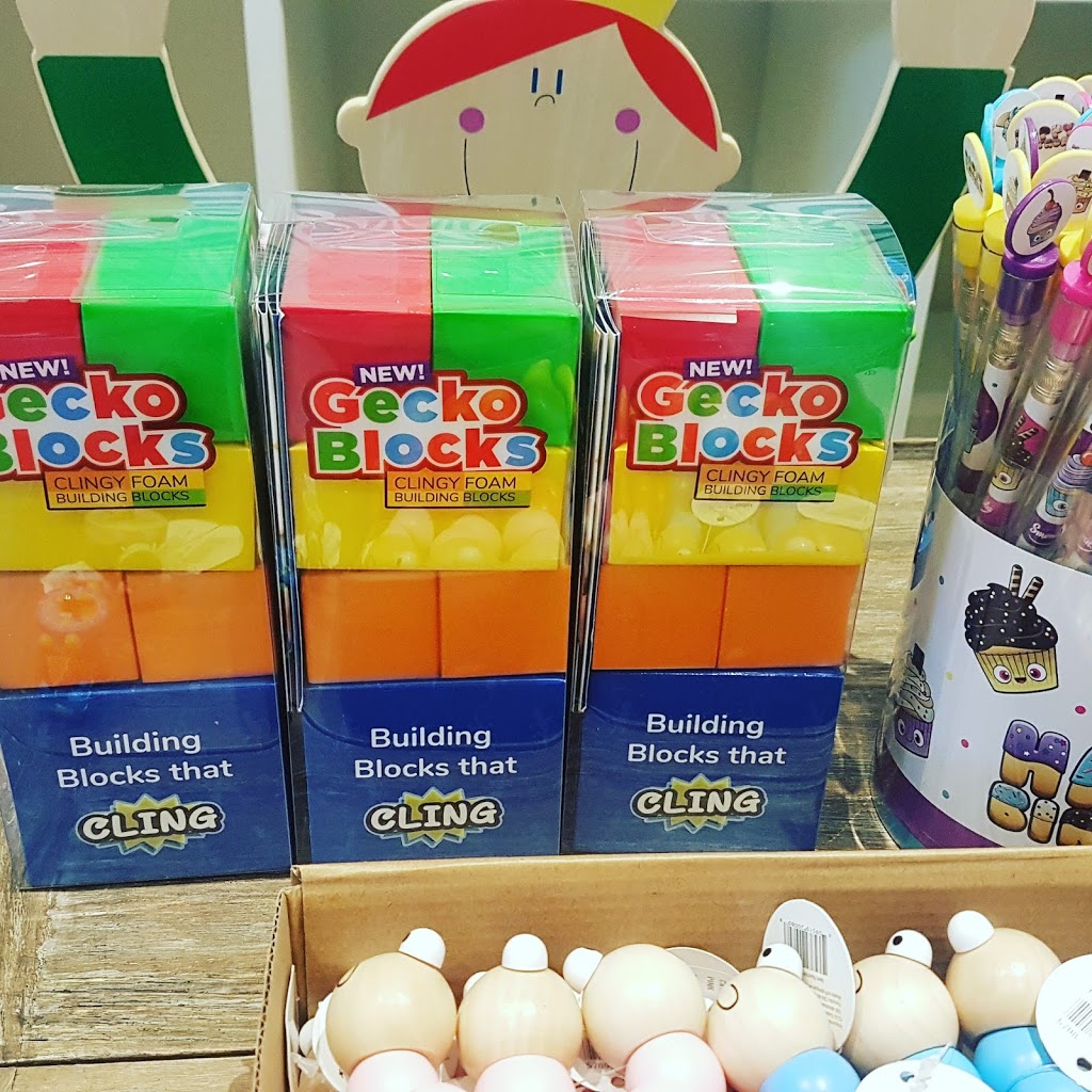 Little Ones Closet | 1854 Danforth Ave, Toronto, ON M4C 1J4, Canada | Phone: (647) 693-8677