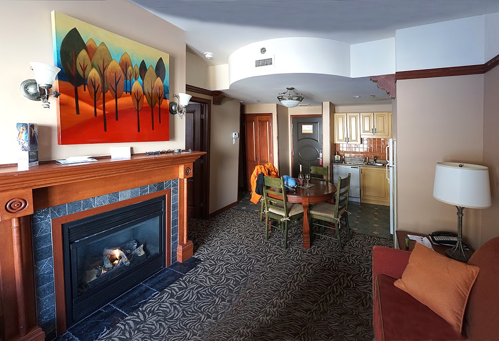 Sommet des Neiges | 150 Chemin au Pied de la Montagne, Mont-Tremblant, QC J8E 3M2, Canada | Phone: (819) 681-9000