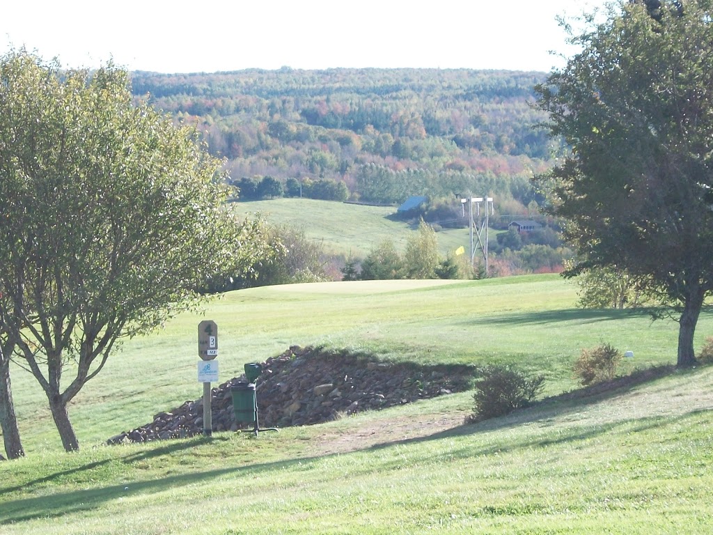 Island Green Golf Club | 7005 NS-12, North Alton, NS B4N 3V8, Canada | Phone: (902) 678-7577