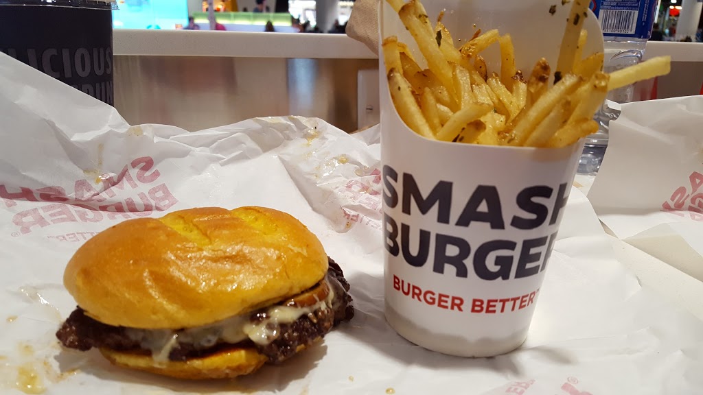 Smashburger | 6301 Silver Dart Dr, Mississauga, ON L5P 1B2, Canada | Phone: (416) 776-2345