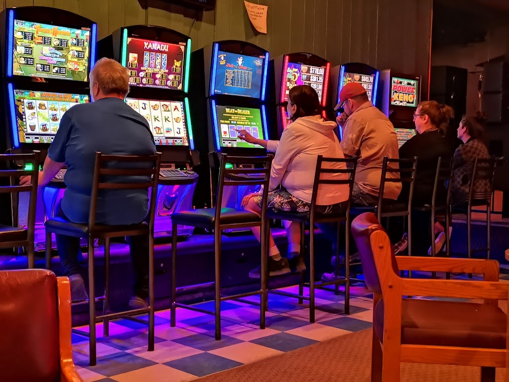 Sherbrook Inn | 685 Westminster Ave, Winnipeg, MB R3C 0Z4, Canada | Phone: (204) 786-5851
