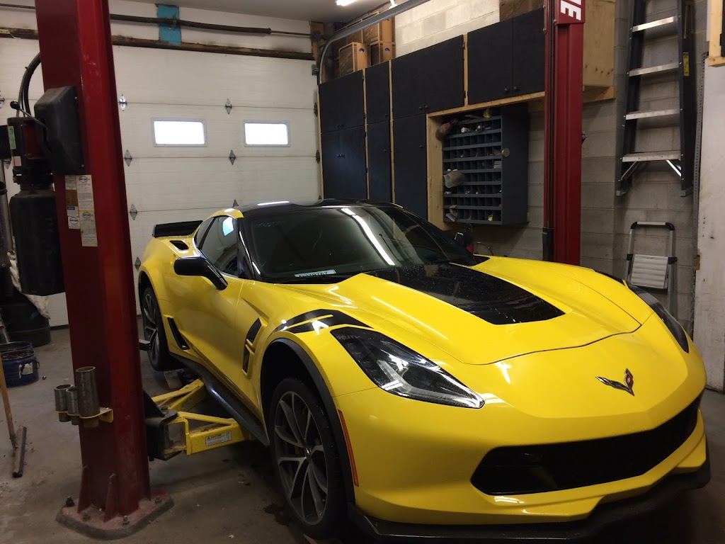 Little Garage Automotive Service | 117 Bow Meadows Crescent #4, Canmore, AB T1W 2W8, Canada | Phone: (403) 678-4115