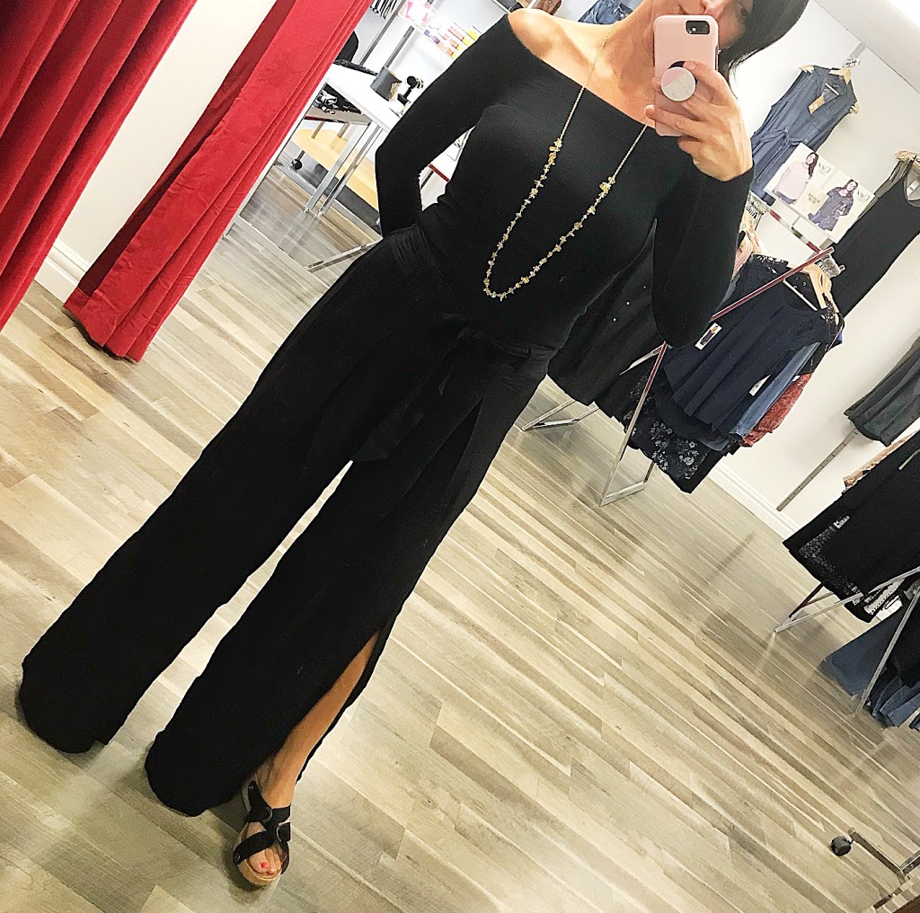 Diverse Boutique | 101-31 Fairview Blvd, St. Albert, AB T8N 3M5, Canada | Phone: (587) 290-2029