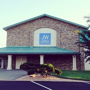 Kingdom Hall of Jehovahs Witnesses | 1424 Mission Rd, Vernon, BC V1T 9H9, Canada | Phone: (250) 542-9208