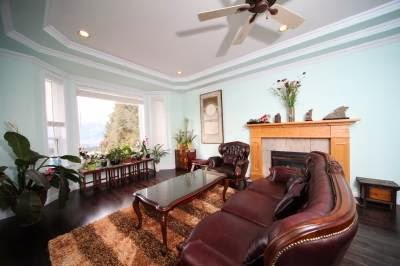 Squamish Highlands Bed & Breakfast | 1012 Glacier View Dr, Garibaldi Highlands, BC V0N 1T0, Canada | Phone: (604) 898-1018
