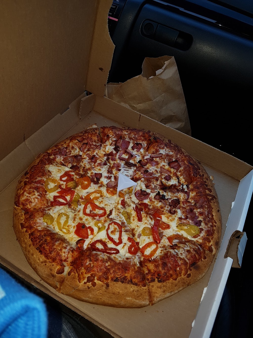 Bella Pizza | 810 Rue Notre-Dame, Repentigny, QC J5Y 1B6, Canada | Phone: (450) 585-1313
