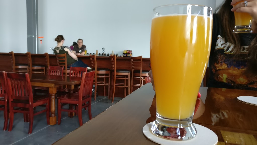 Caravel Craft Brewery | Bay #12, 10221 15 St NE, Calgary, AB T3J 0T1, Canada