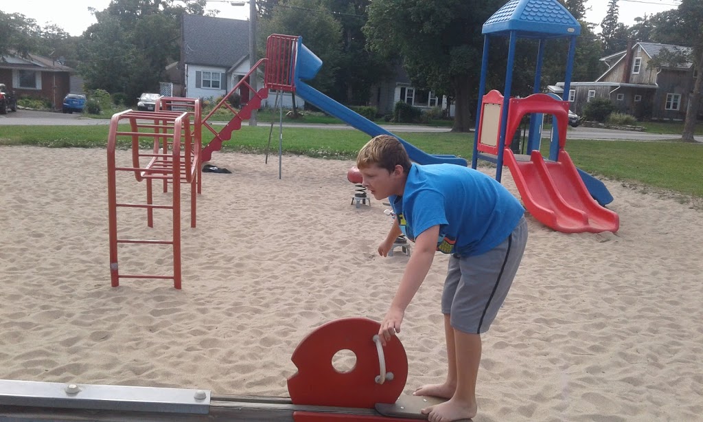Sealey Park | 115 Main St S, Hamilton, ON L0R 2H0, Canada