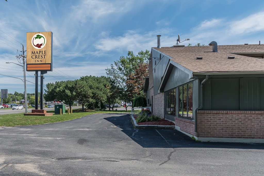 Maple Crest Inn | 1454 Princess St, Kingston, ON K7M 3E5, Canada | Phone: (613) 549-5550