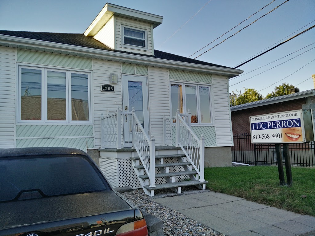 Clinique De Denturologie Luc Perron | 1268 Rue Saint-Louis, Gatineau, QC J8T 2M5, Canada | Phone: (819) 568-8601