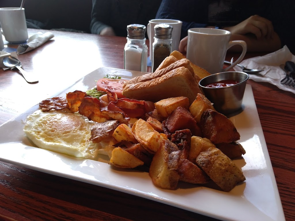 The Barley Mow Orleans | 2034 Tenth Line Rd, Orléans, ON K4A 4X4, Canada | Phone: (613) 841-5111