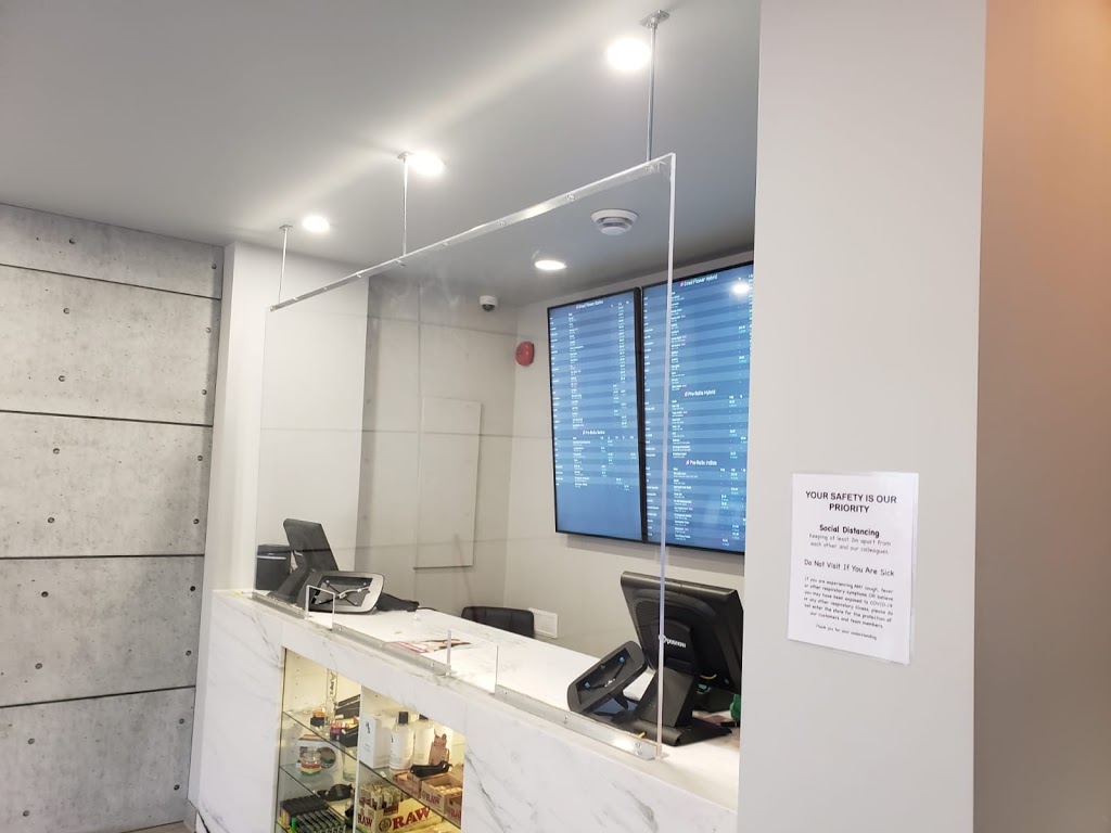 Leaf Life Cannabis | 1343 Northmount Dr NW, Calgary, AB T2L 0E7, Canada | Phone: (403) 282-4227