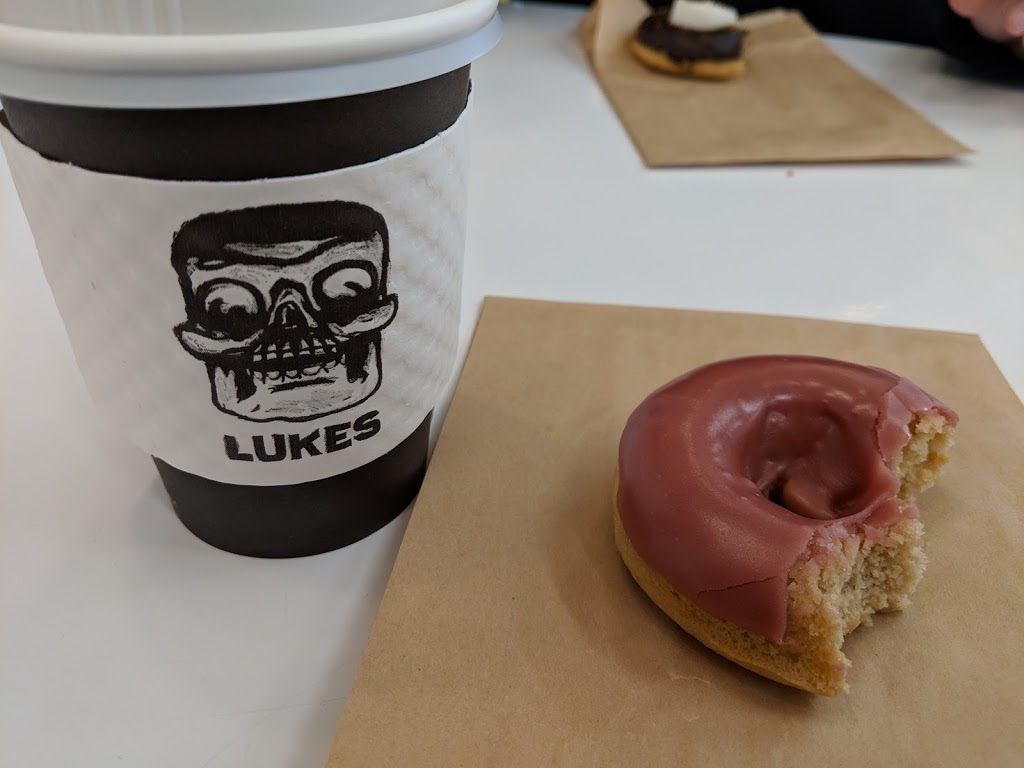 Lukes Drug Mart | 3407 26 Ave SW, Calgary, AB T3E 0N3, Canada | Phone: (403) 242-1566