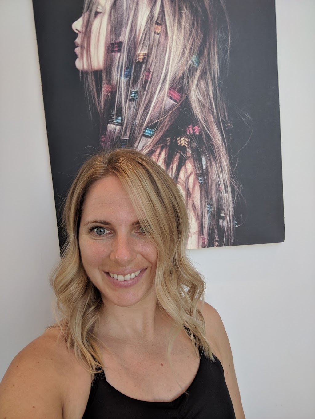 Hairtech Coiffure | 180b Vanguard Dr, Orléans, ON K4A 3V7, Canada | Phone: (613) 841-2300