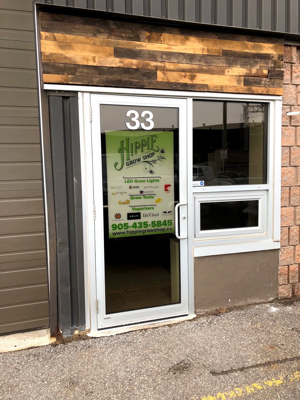 The Hippie Grow Shop | 1333 Boundary Rd unit 33, Oshawa, ON L1J 6Z7, Canada | Phone: (905) 435-5845