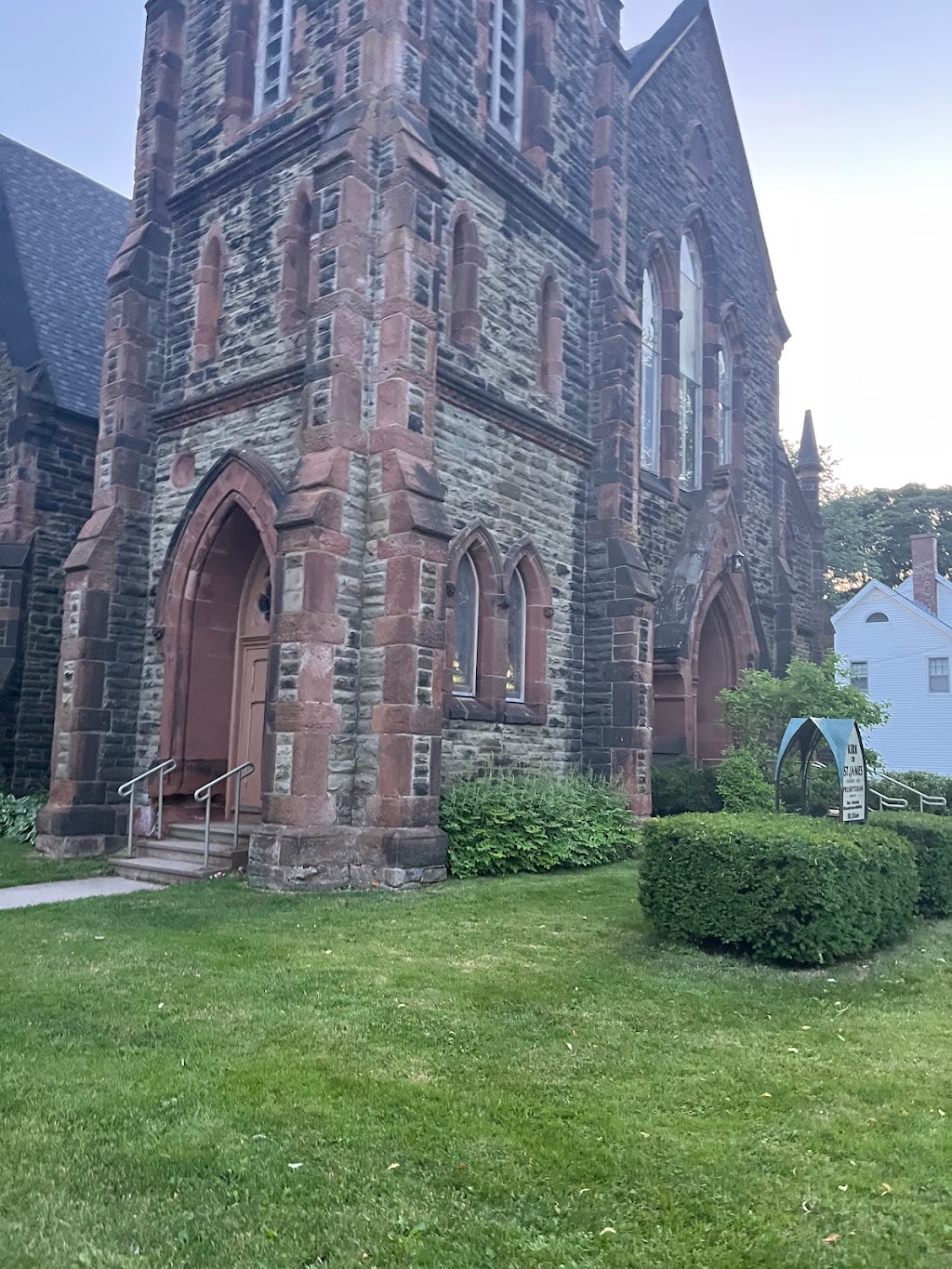 St. James Presbyterian Church | 35 Fitzroy St, Charlottetown, PE C1A 1R2, Canada | Phone: (902) 892-2839