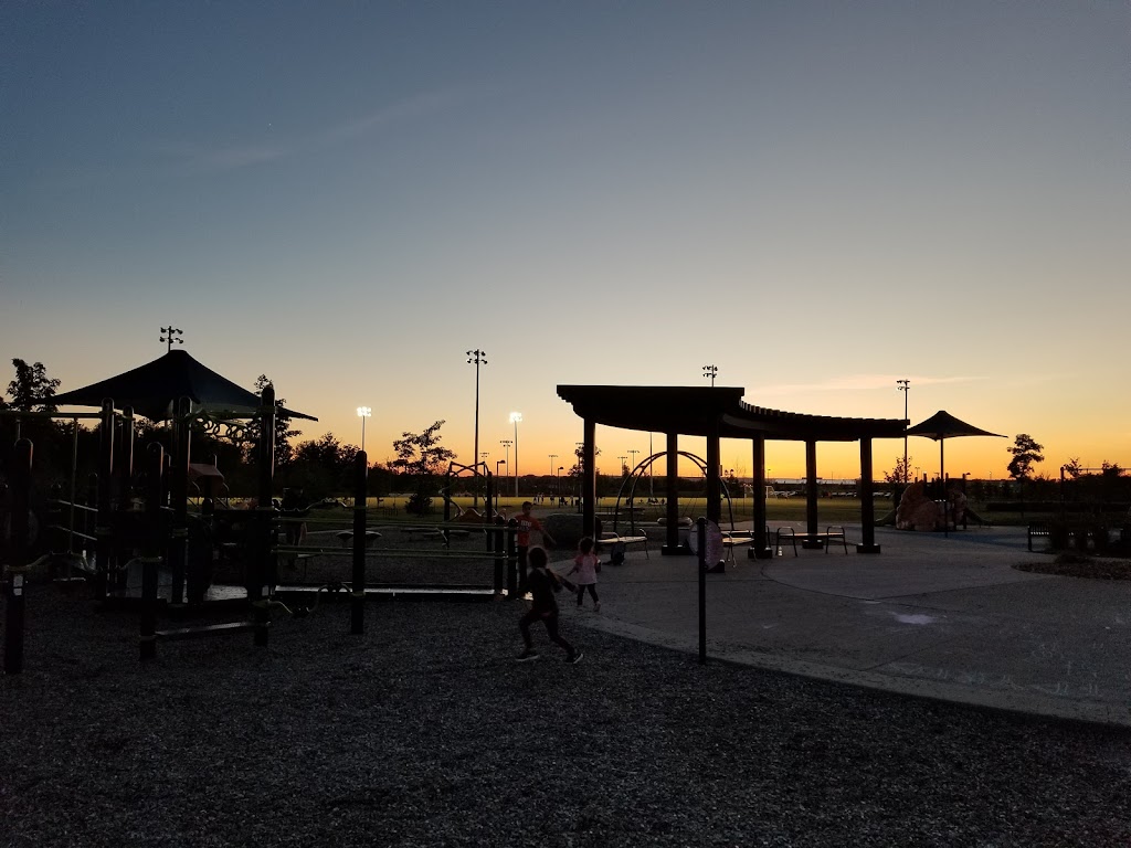 Milton Tennis Club | 800 Santa Maria Blvd, Milton, ON L9T 6W2, Canada | Phone: (905) 875-9911