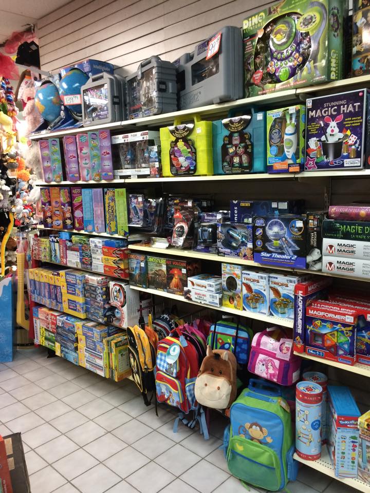 Gallery Du Jouet Jonquière | 3460 Boulevard St François, Jonquière, QC G7X 8L3, Canada | Phone: (418) 547-5361