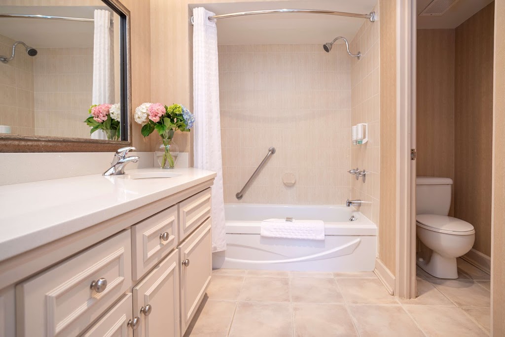 Best Western Dorchester Hotel | 70 Church St, Nanaimo, BC V9R 5H4, Canada | Phone: (250) 754-6835