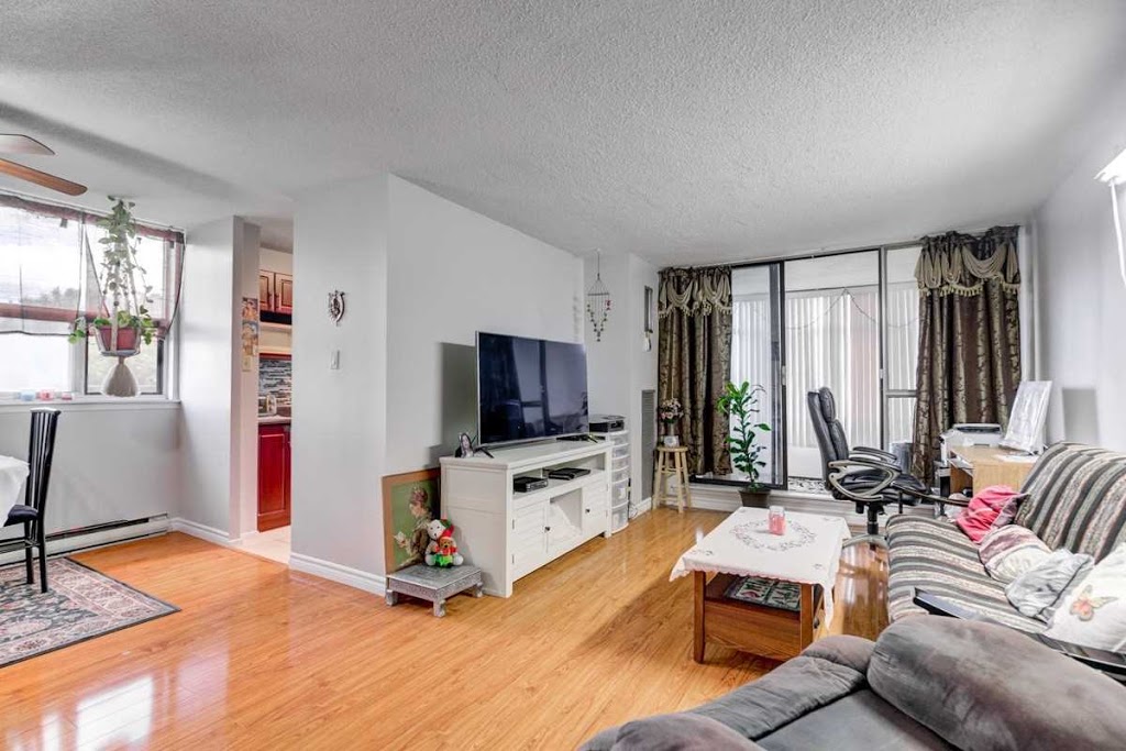1% Listings Commission Real Estate | 209-164 Sandalwood Pkwy E, Brampton, ON L6Z 3S4, Canada | Phone: (647) 204-2652
