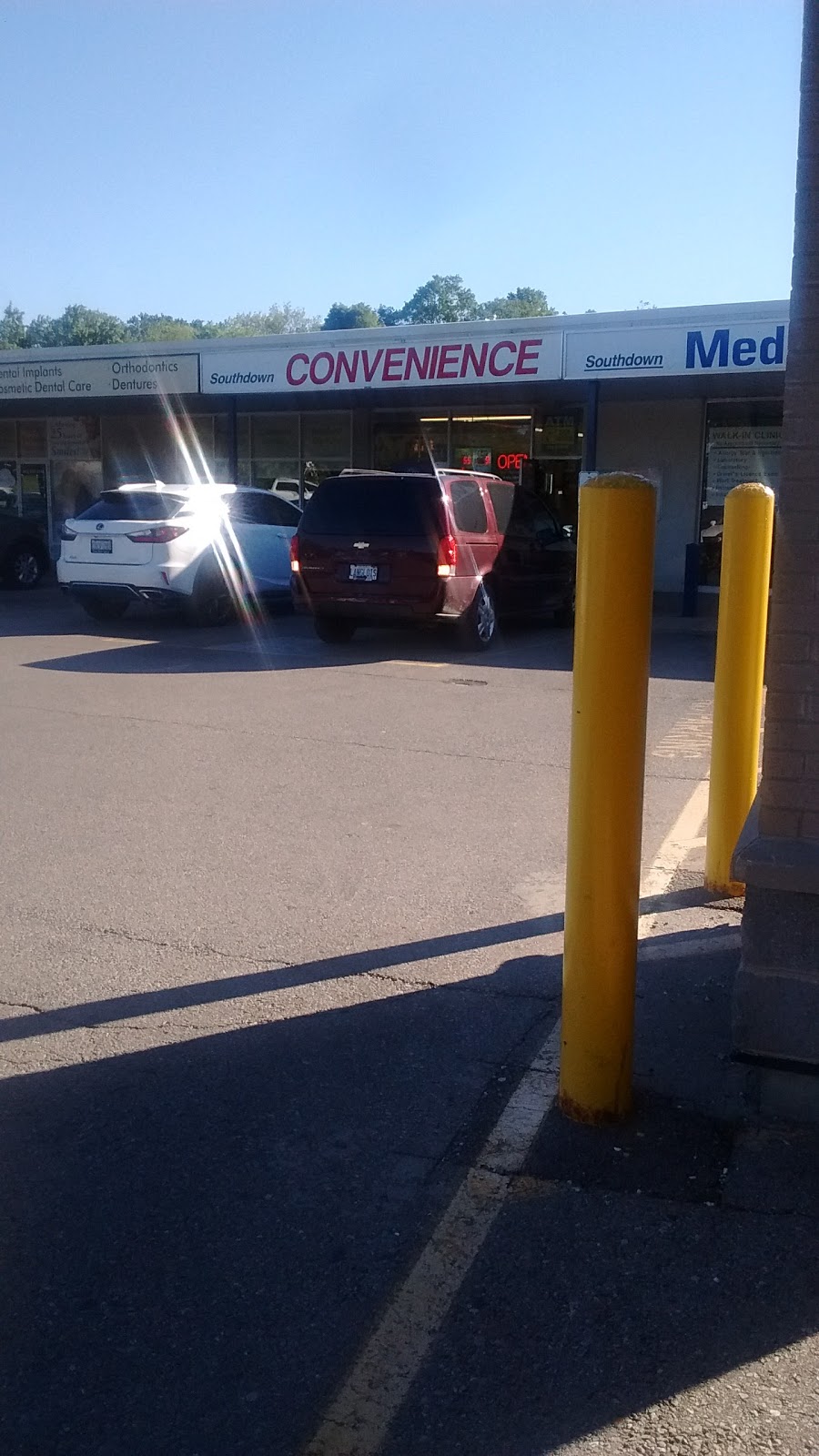 Southdown Plaza | 1375 Southdown Rd, Mississauga, ON L5J 2Z1, Canada | Phone: (416) 461-6100