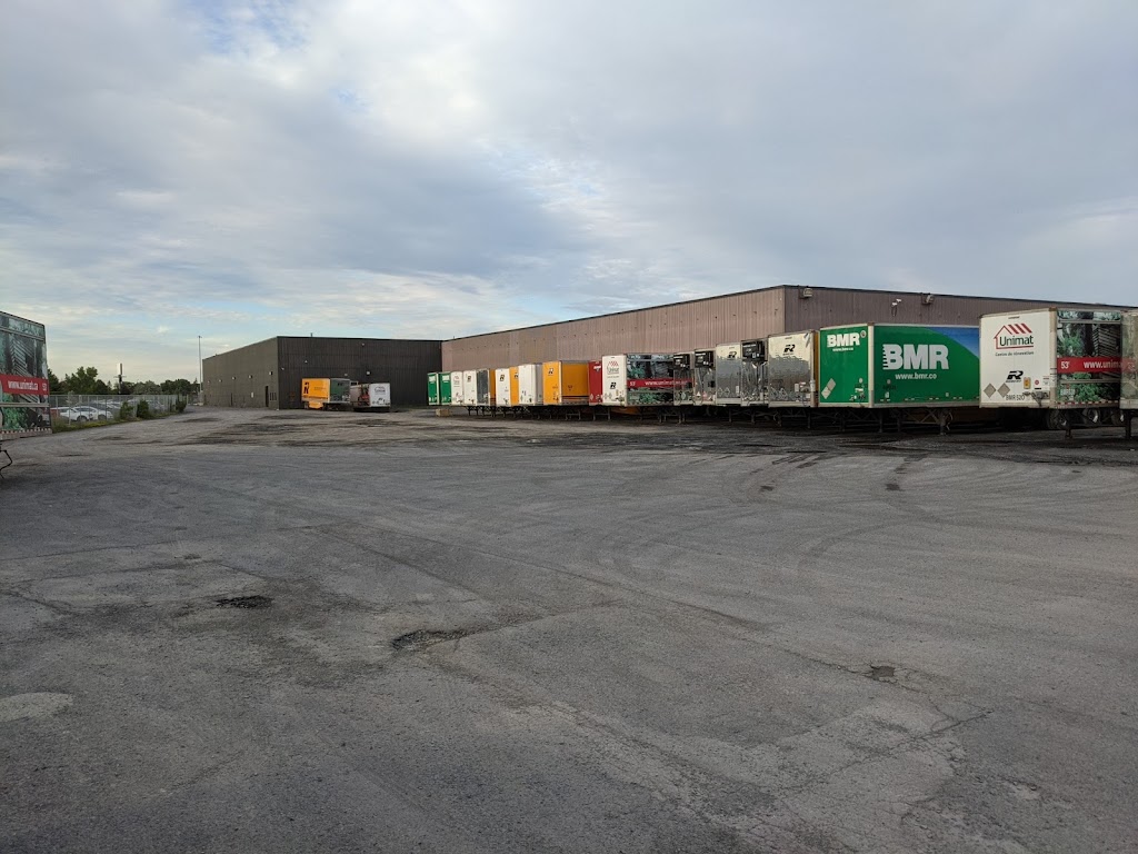 Robert Transport / BMR | 1215 Rue Volta, Boucherville, QC J4B 5H1, Canada | Phone: (514) 521-1416 ext. 5010