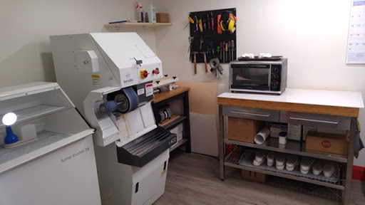 York Foot Orthotics and Bracing | 14 Wellington St E Suite4, Aurora, ON L4G 1H5, Canada | Phone: (905) 841-3838