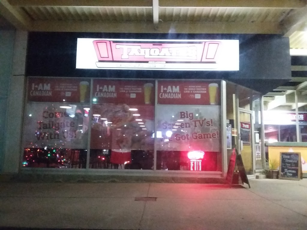 Tailgates Bar & Grill | 200 Fitch St, Welland, ON L3C 4V9, Canada | Phone: (905) 714-9999