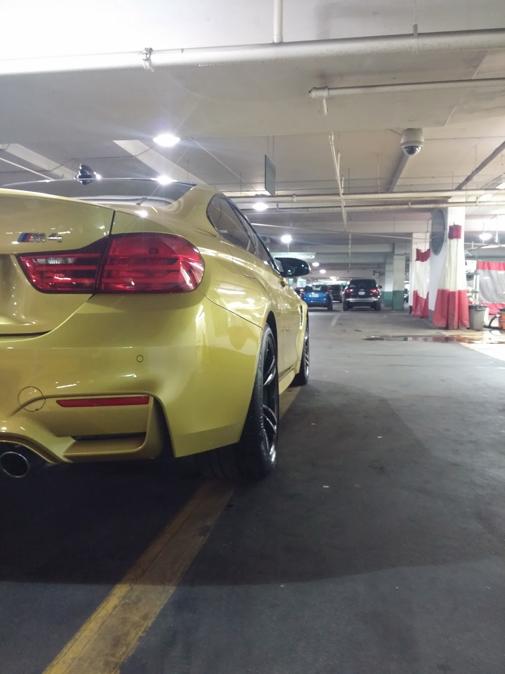 Mr Shine | 5095 Yonge St, North York, ON M2N 6Z4, Canada | Phone: (416) 229-9274