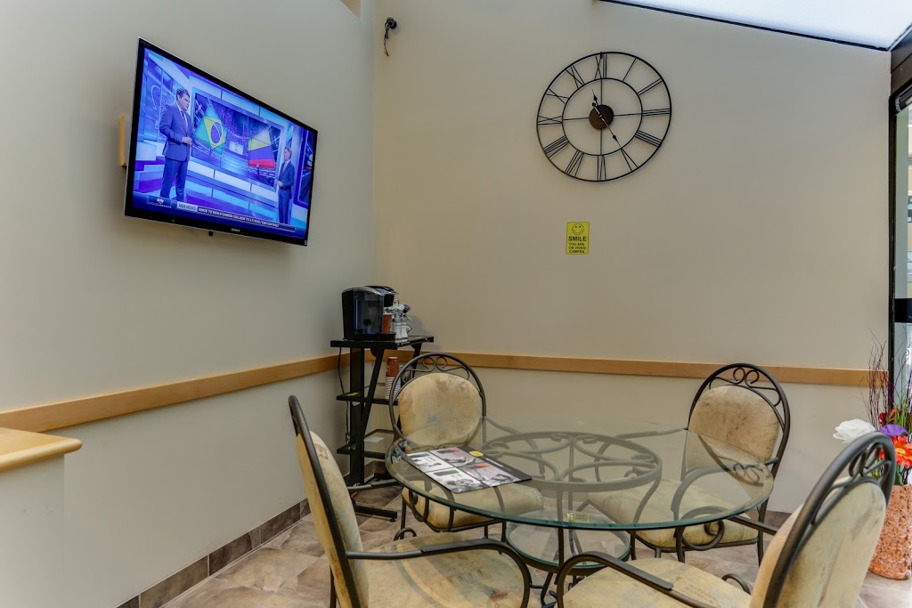 The TechKnow Space | 33 City Centre Dr #142, Mississauga, ON L5B 2N5, Canada | Phone: (905) 897-9860
