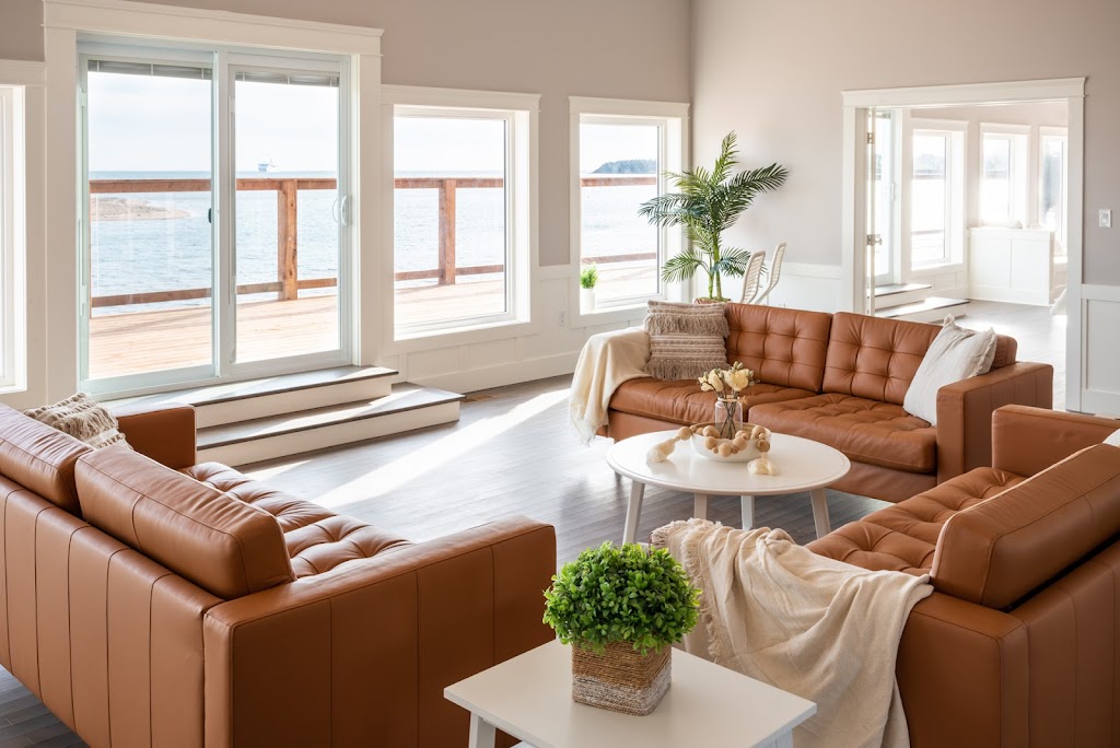 The Fiddling Fisherman Lookout | 13 Lower Rollo Bay Rd, Souris, PE C0A 2B0, Canada | Phone: (902) 687-4162