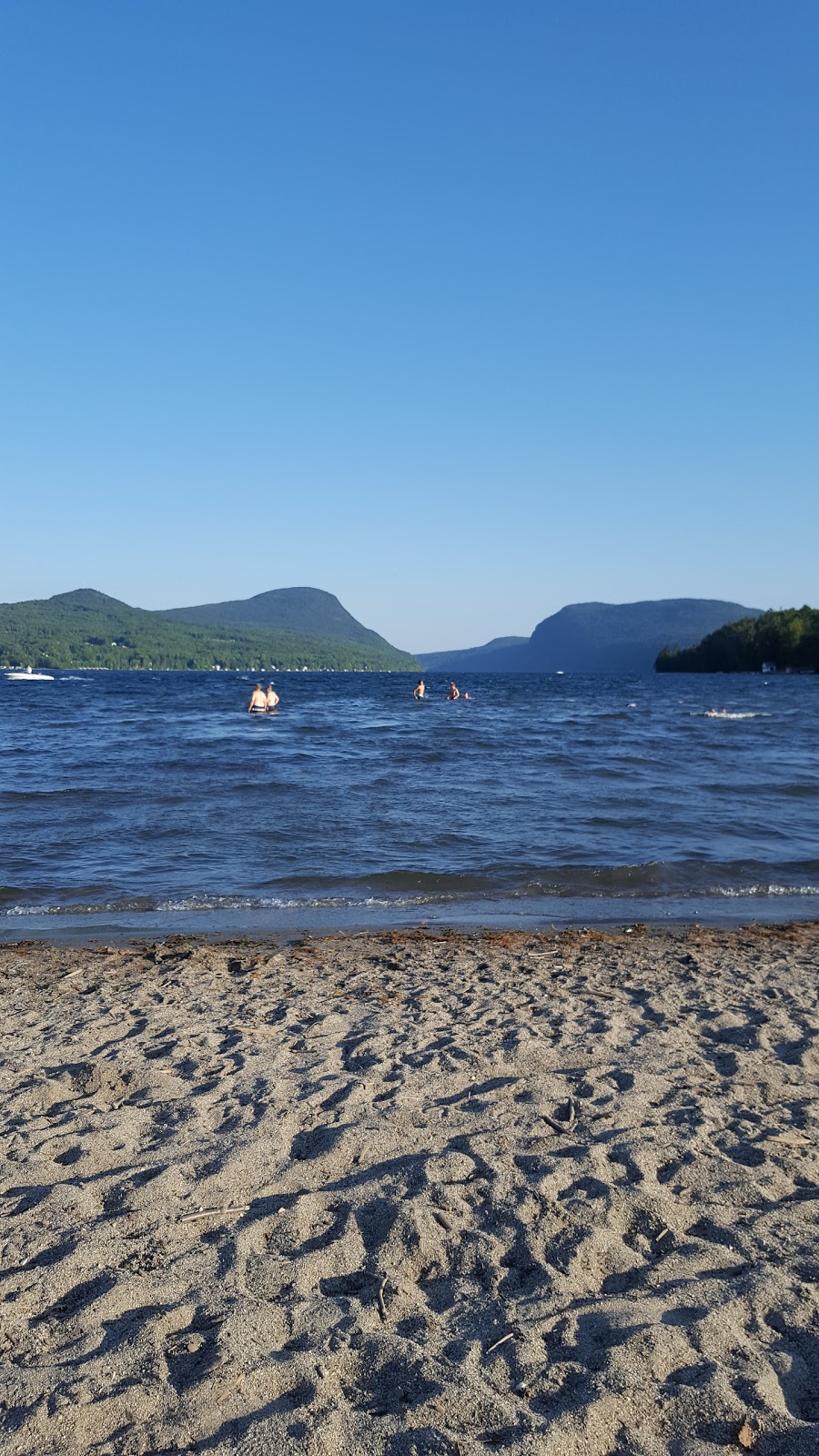 Willoughby Lake Store | 2003 VT-5A, Orleans, VT 05860, USA | Phone: (802) 525-3300
