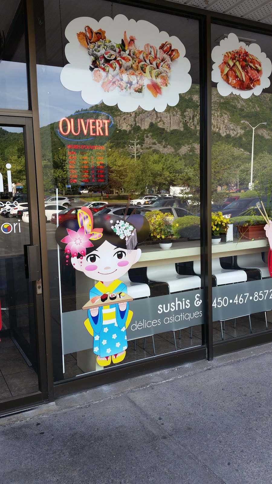 Sushi Express Notori | 303 Bd Sir Wilfrid Laurier, Mont-Saint-Hilaire, QC J3H 3N8, Canada | Phone: (450) 467-8572