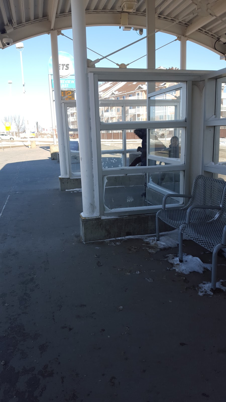 Loomis Express 10918 184 St NW, Edmonton, AB T5S 2N9, Canada